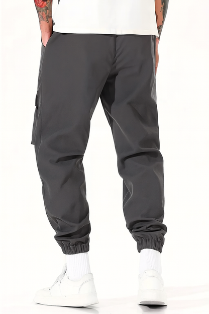 Men's Classic Fit Cargo Trousers